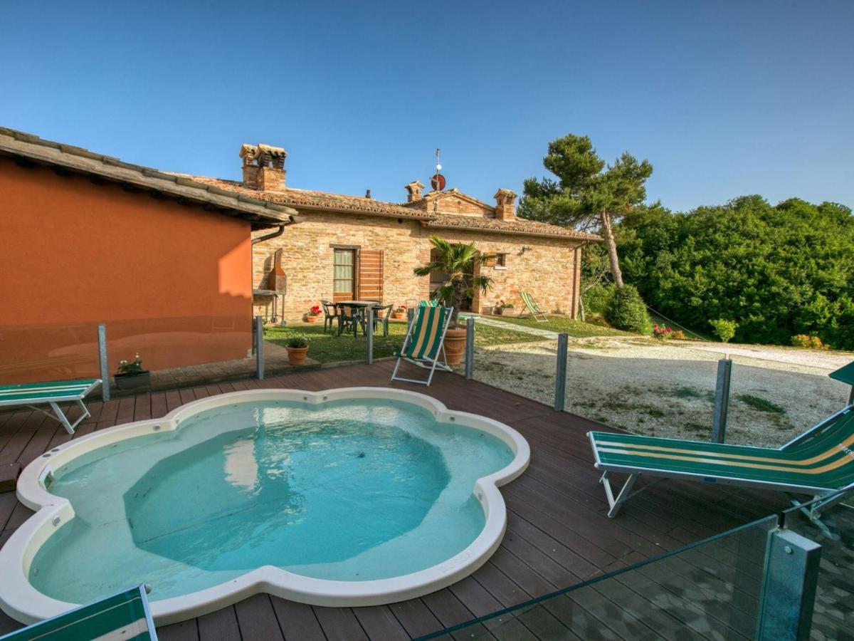 Belvilla By Oyo Borgo Tre SantʼAngelo in Vado المظهر الخارجي الصورة